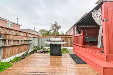 78 Stanwell Drive Brampton ON L6Z 3Z2