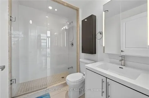 65 Speers Road Oakville ON L6K 0J1