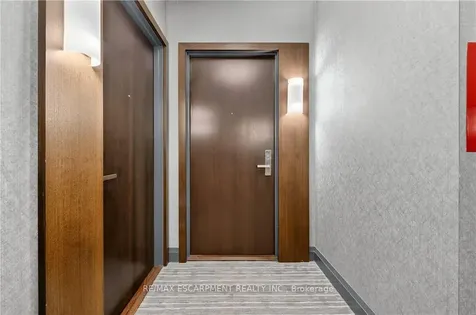 65 Speers Road Oakville ON L6K 0J1