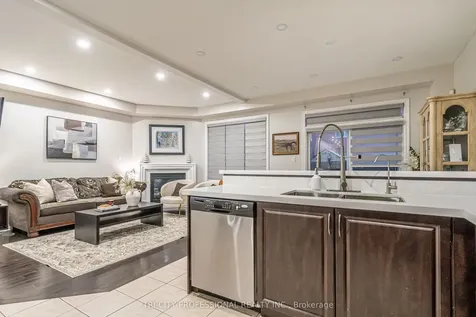 17 Sleightholme Crescent Brampton ON L6P 3C2