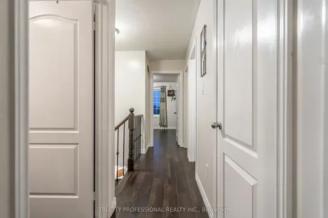 17 Sleightholme Crescent Brampton ON L6P 3C2