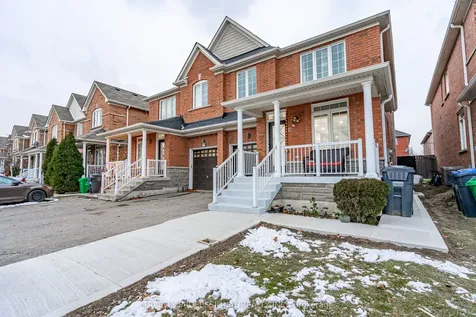 17 Sleightholme Crescent Brampton ON L6P 3C2