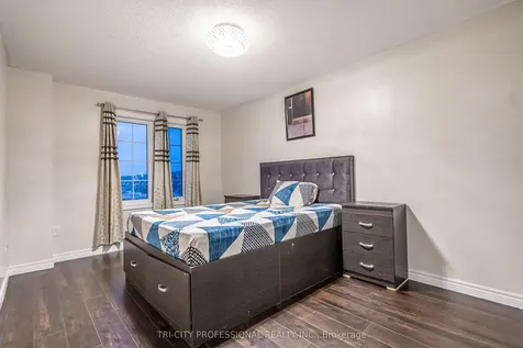 17 Sleightholme Crescent Brampton ON L6P 3C2