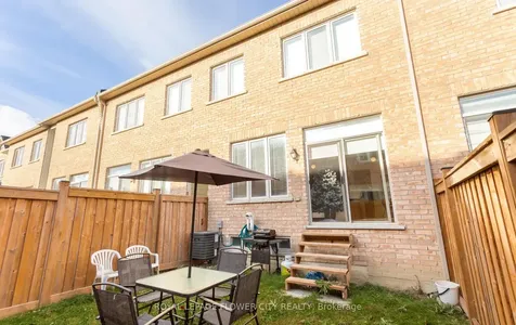 9 Backwater Trail Brampton ON L7A 5B8