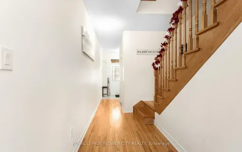 9 Backwater Trail Brampton ON L7A 5B8