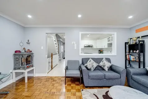 82 Carrie Crescent Brampton ON L6Y 4Y6