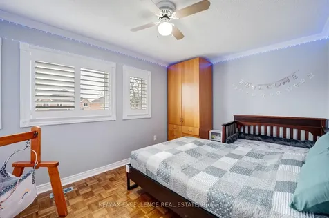 82 Carrie Crescent Brampton ON L6Y 4Y6