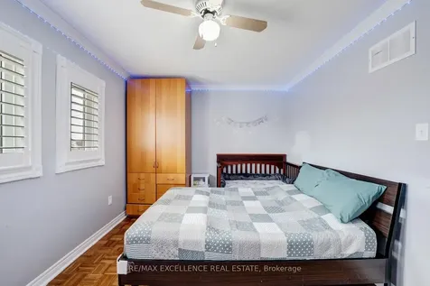 82 Carrie Crescent Brampton ON L6Y 4Y6