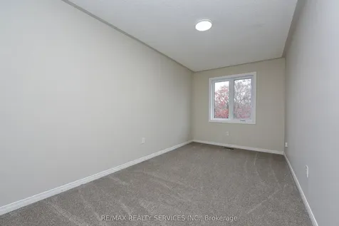 15 Shady Pine Circle Brampton ON L6R 1N6