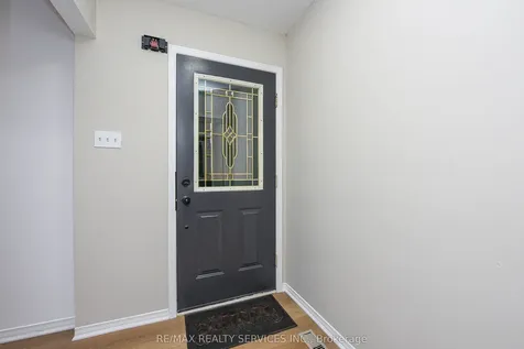 15 Shady Pine Circle Brampton ON L6R 1N6