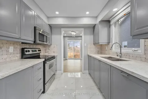 62 Bramhall Circle Brampton ON L6V 2G4