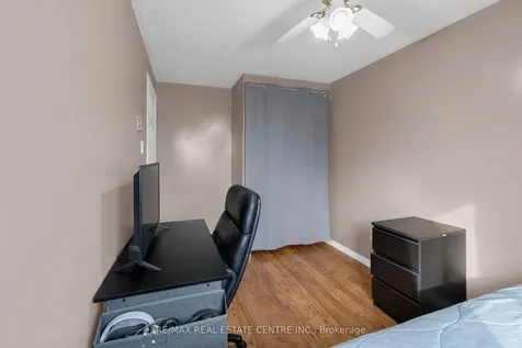 5 Hawkins Court Brampton ON L6S 2N7