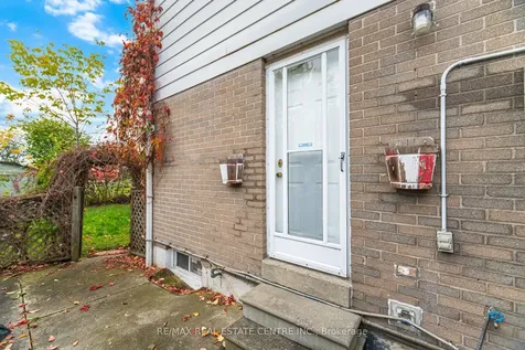 51 Crawford Drive Brampton ON L6V 2C6