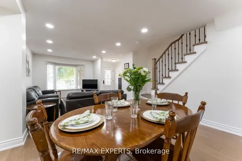 39 Softneedle Avenue Brampton ON L6R 1K4