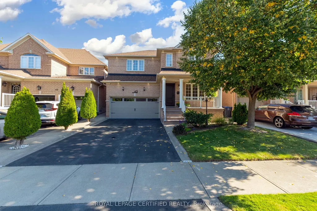 43 Heatherdale Drive Brampton ON L7A 2H4