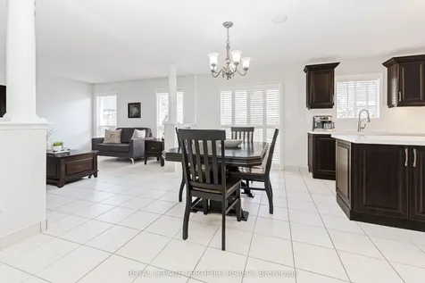 43 Heatherdale Drive Brampton ON L7A 2H4