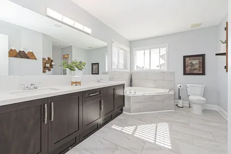 43 Heatherdale Drive Brampton ON L7A 2H4