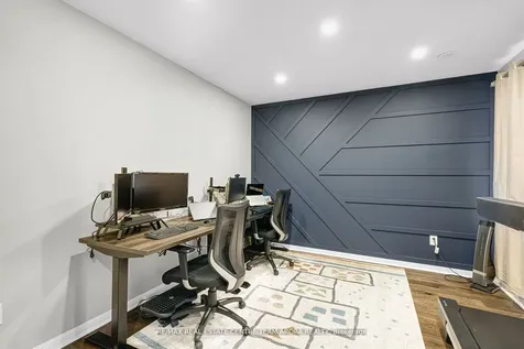 14 Crossbill Road Brampton ON L7A 3Z5