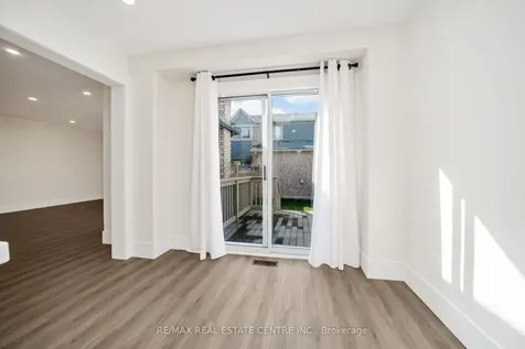 142 Ural Circle Brampton ON L6R 1H1