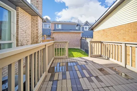 142 Ural Circle Brampton ON L6R 1H1