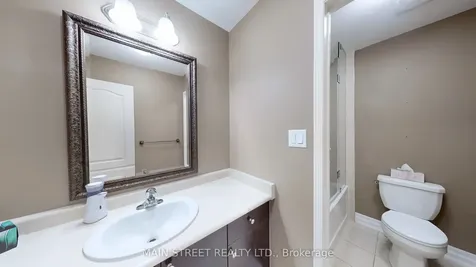 42 Bellchase Trail Brampton ON L6P 3K3