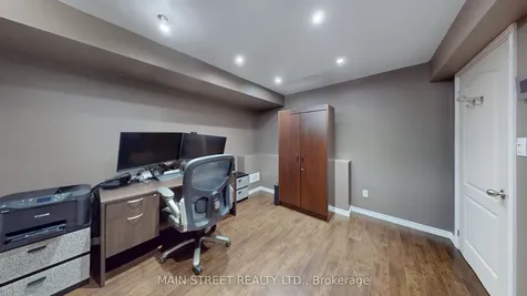 42 Bellchase Trail Brampton ON L6P 3K3