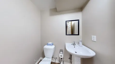 42 Bellchase Trail Brampton ON L6P 3K3