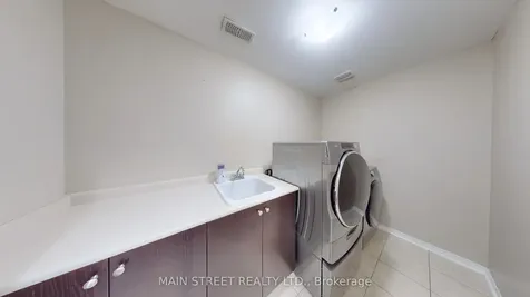 42 Bellchase Trail Brampton ON L6P 3K3