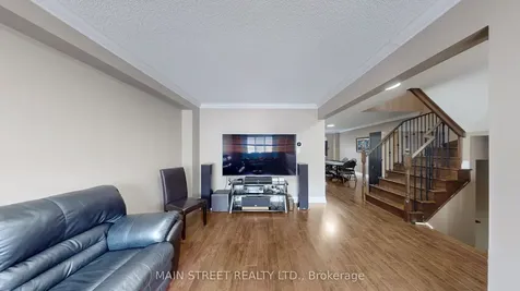 42 Bellchase Trail Brampton ON L6P 3K3