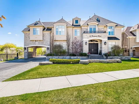 41 Burlwood Road Brampton ON L6P 4E8