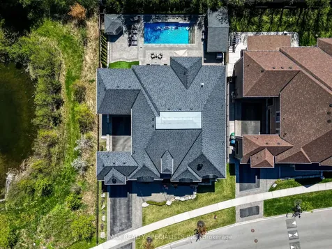 41 Burlwood Road Brampton ON L6P 4E8