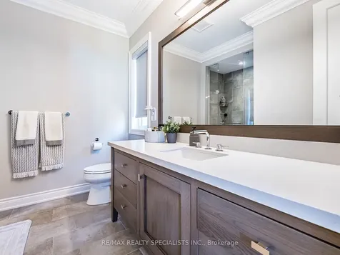 41 Burlwood Road Brampton ON L6P 4E8