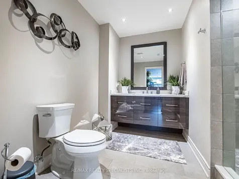 41 Burlwood Road Brampton ON L6P 4E8