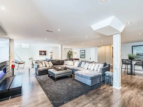 41 Burlwood Road Brampton ON L6P 4E8