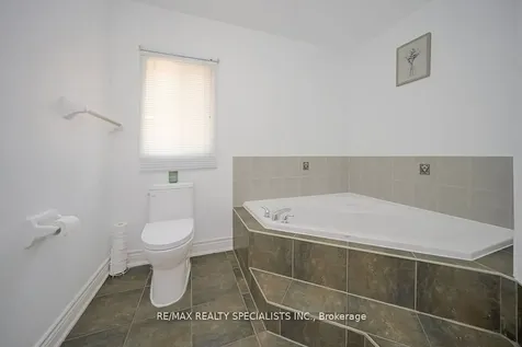 145 Albright Road Brampton ON L6X 0J1