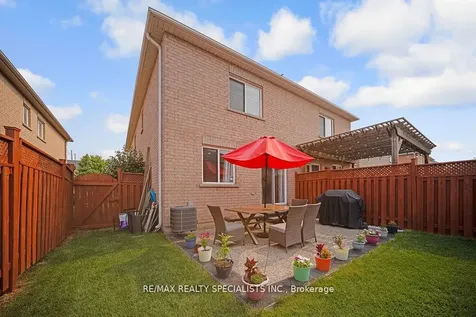 145 Albright Road Brampton ON L6X 0J1