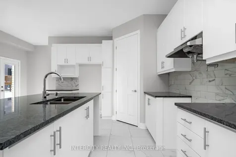 66 Claremont Drive Brampton ON L6R 4G3