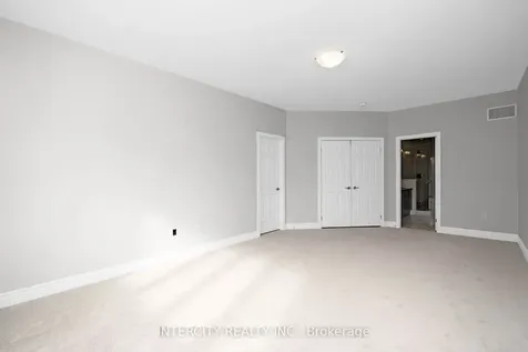 66 Claremont Drive Brampton ON L6R 4G3