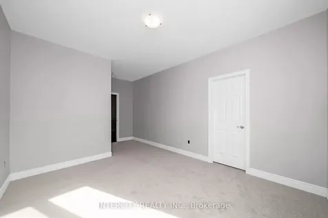 66 Claremont Drive Brampton ON L6R 4G3