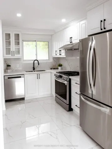 31 Autumn Boulevard Brampton ON L6T 2V3