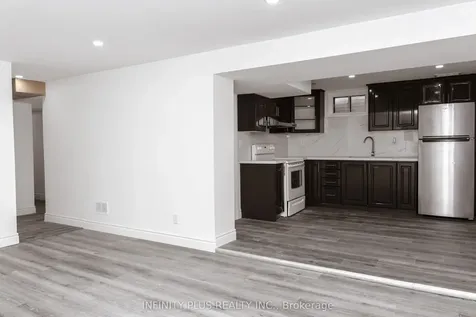 31 Autumn Boulevard Brampton ON L6T 2V3