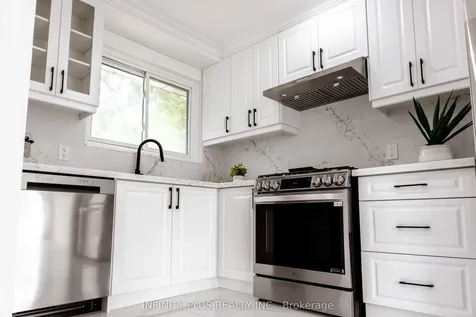 31 Autumn Boulevard Brampton ON L6T 2V3