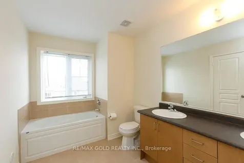 137 Inspire Boulevard Brampton ON L6R 0B3