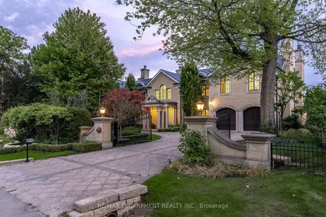 1092 Argyle Drive Oakville ON L6J 1A7