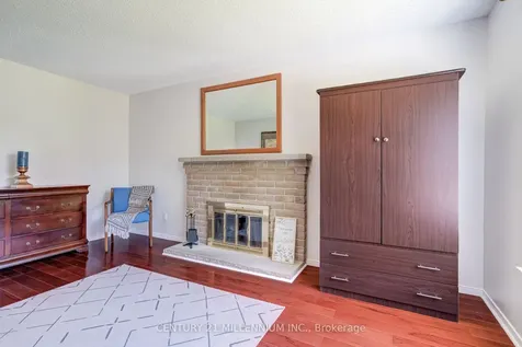 56 Nuttall Street Brampton ON L6S 4V4