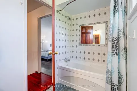 56 Nuttall Street Brampton ON L6S 4V4