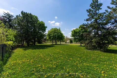 56 Nuttall Street Brampton ON L6S 4V4