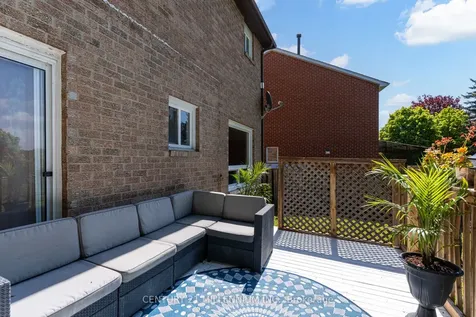 56 Nuttall Street Brampton ON L6S 4V4