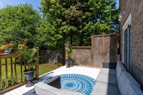 56 Nuttall Street Brampton ON L6S 4V4