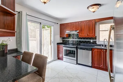 56 Nuttall Street Brampton ON L6S 4V4